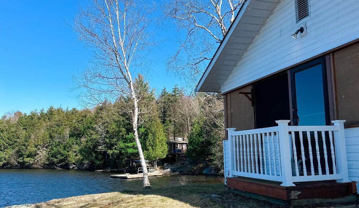 Photo of Outdoor in McKellar