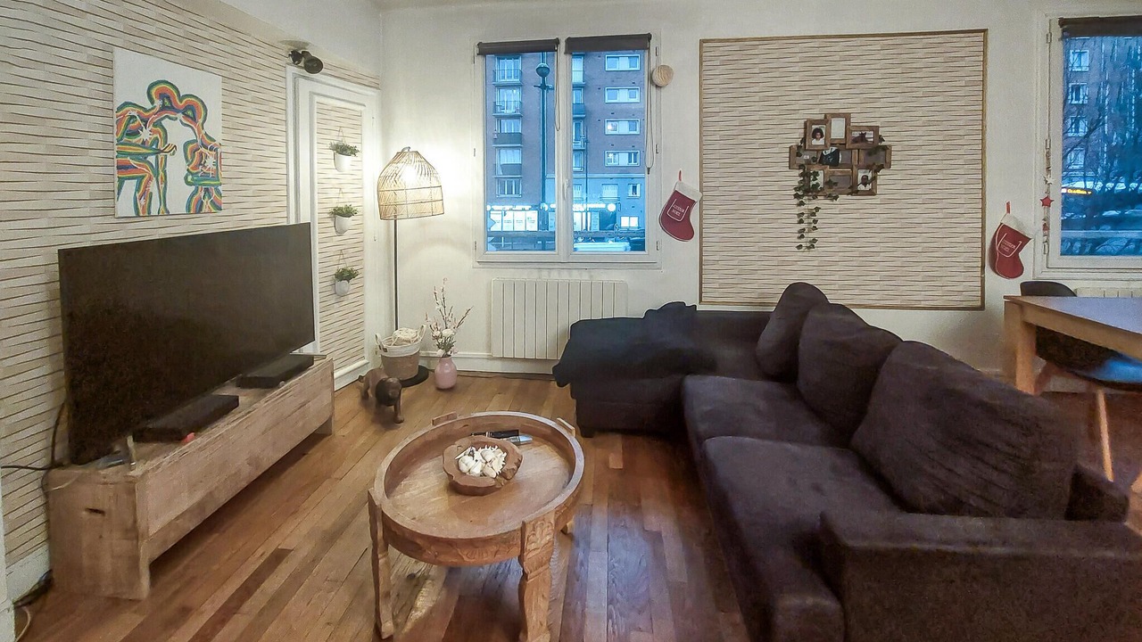 Photo of Bedroom in Joinville-le-Pont