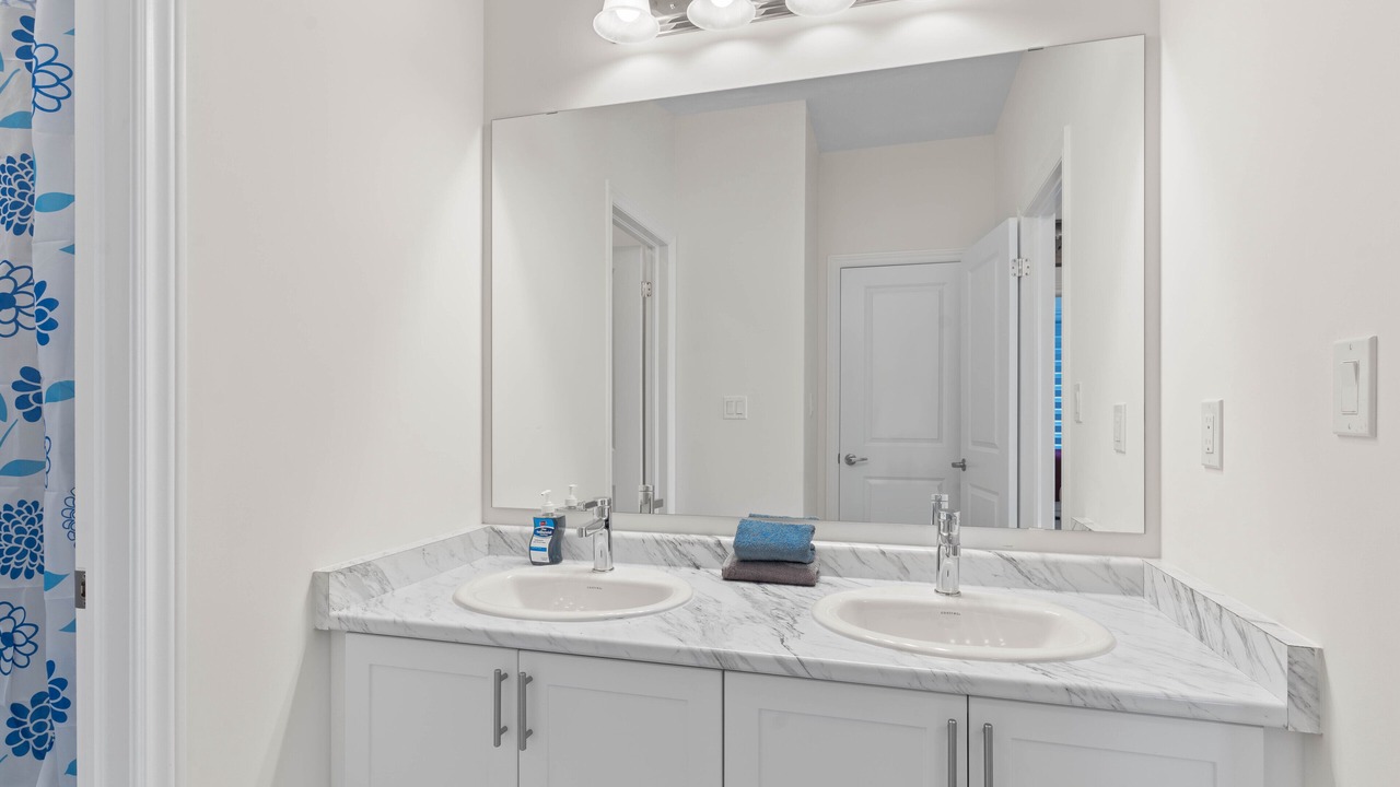 Photo of Bathroom in Caledon
