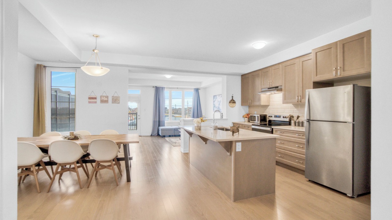 Photo of Kitchen in Churchill Meadows