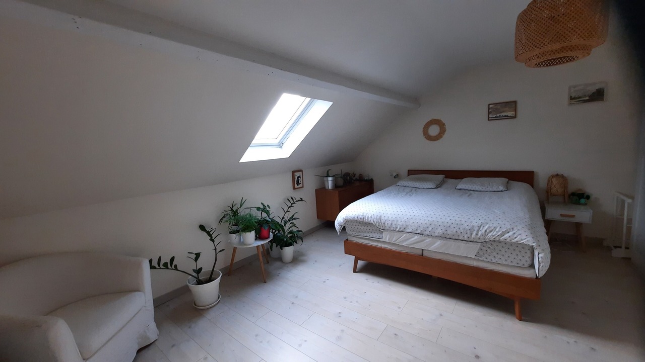 Photo of Bedroom in Coupvray