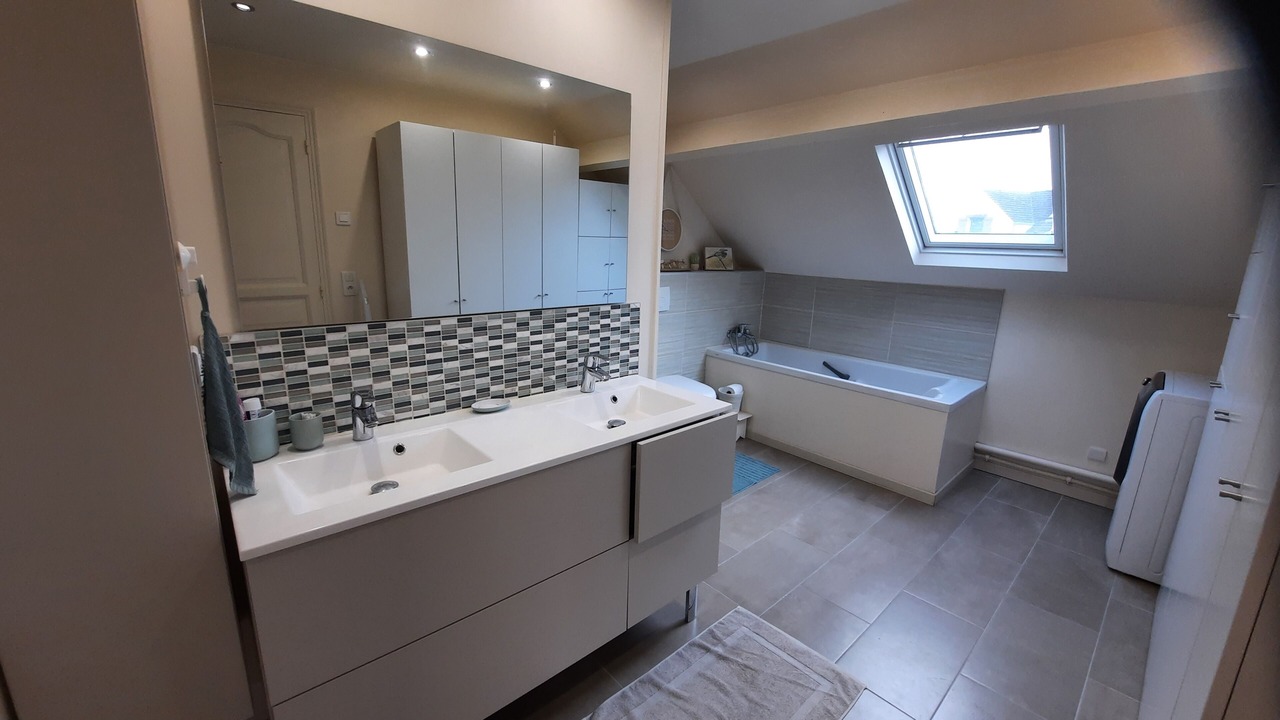 Photo of Bathroom in Coupvray