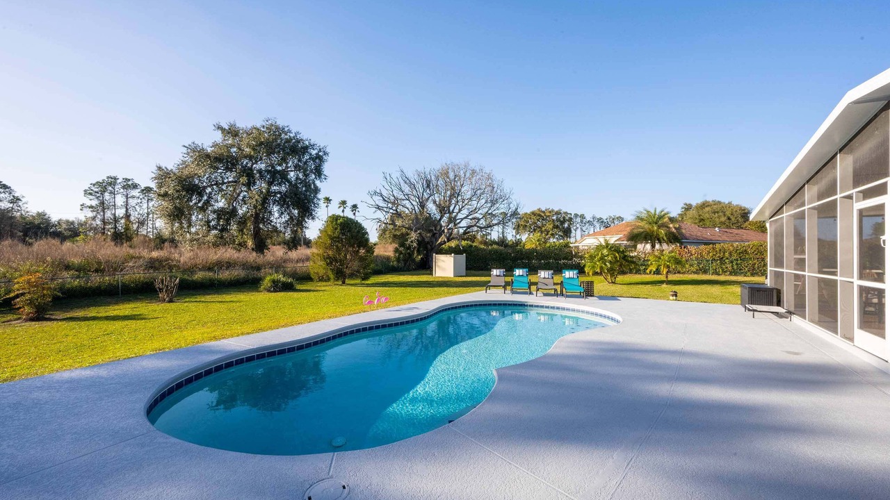 Photo of Outdoor in Groveland