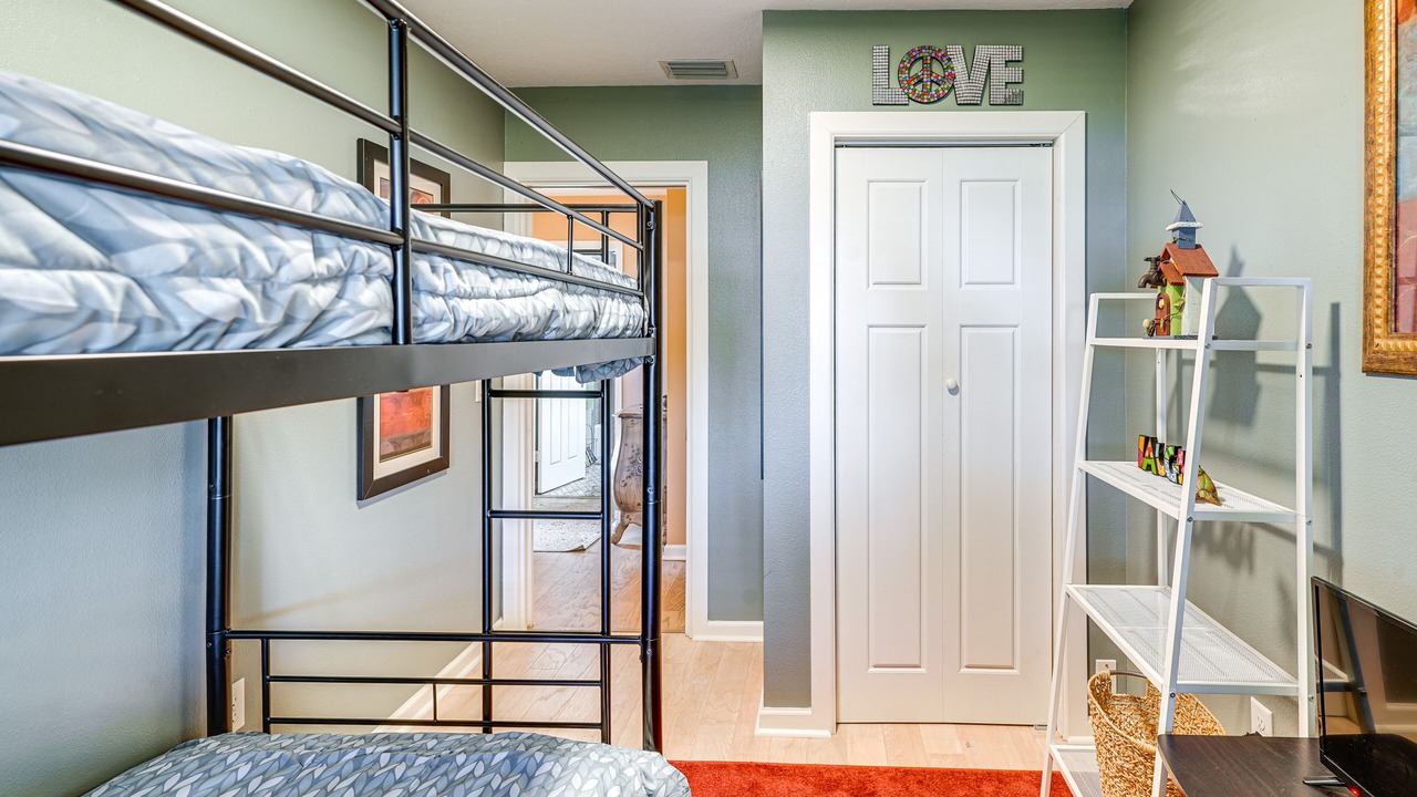 Photo of Bedroom in Auburndale