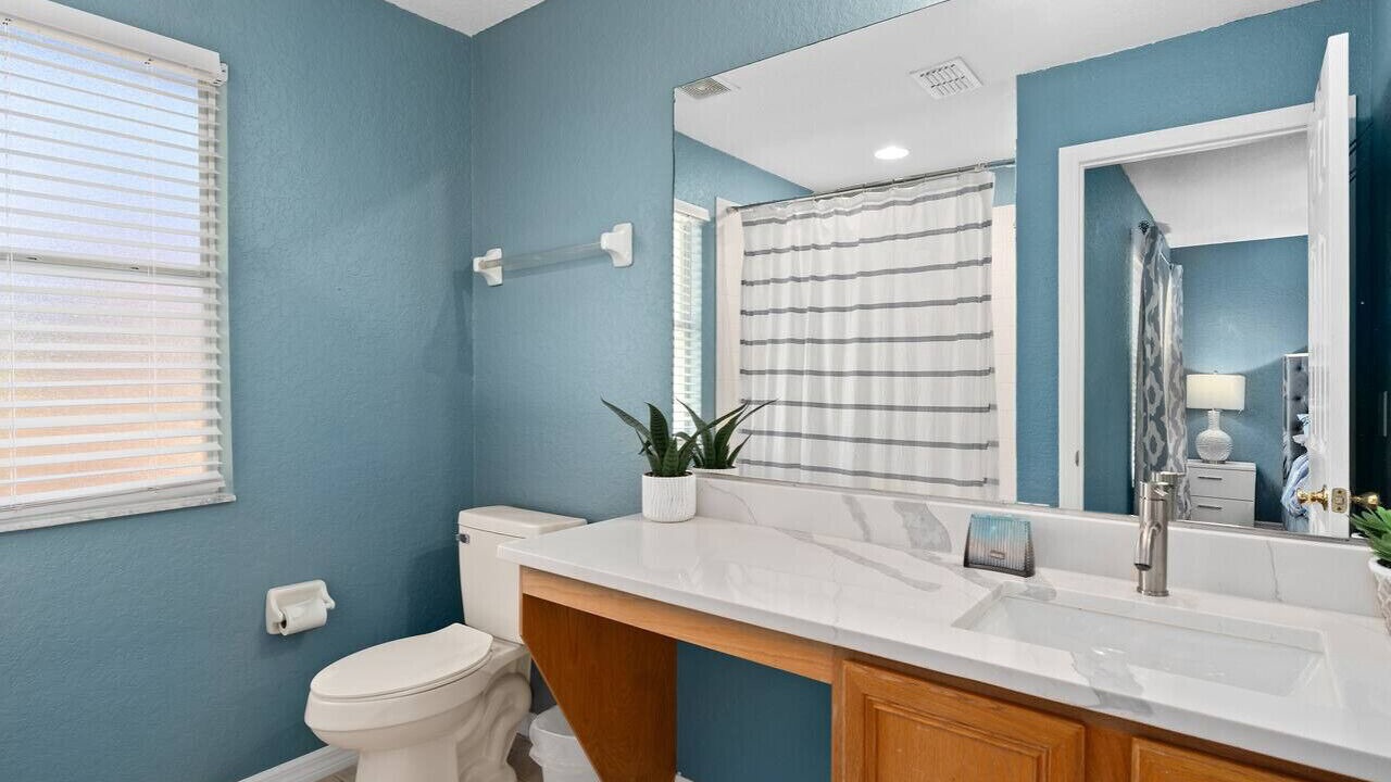 Photo of Bathroom in Regal Palms