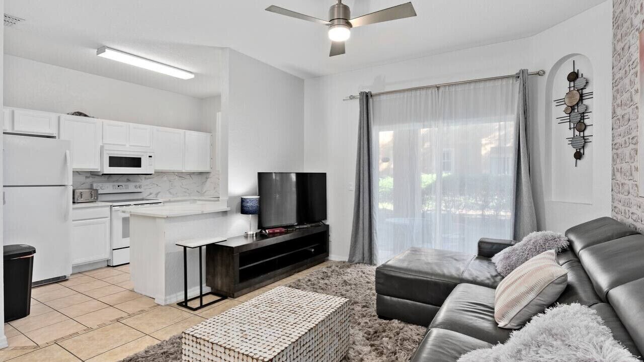 Photo of Livingroom in Regal Palms