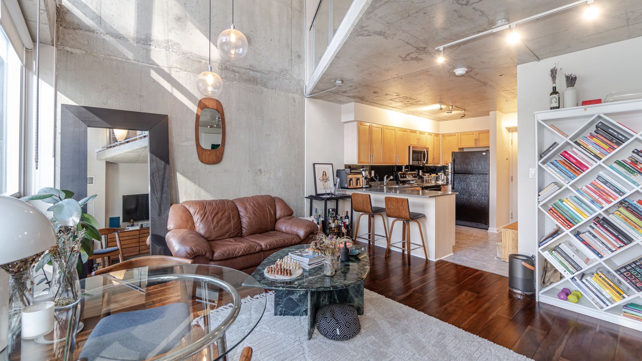 Photo of Livingroom in King West Village