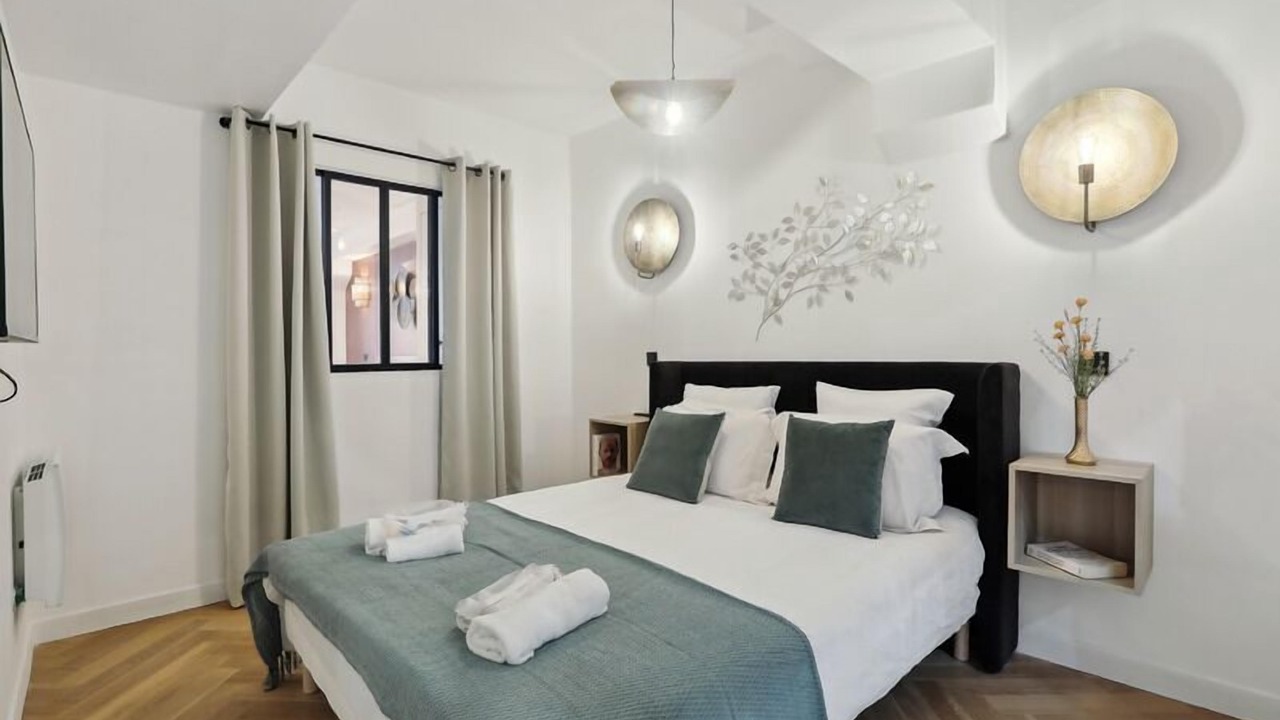 Photo of Bedroom in Strasbourg -Saint-Denis