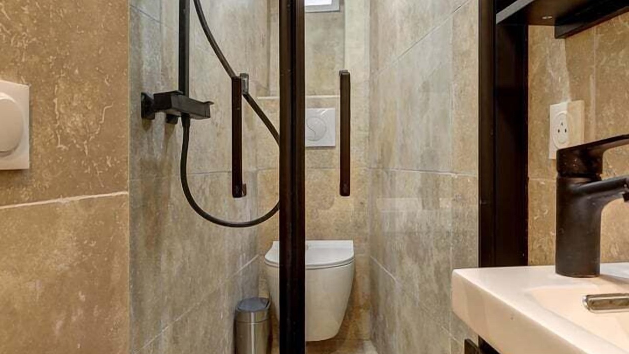 Photo of Bathroom in Passy