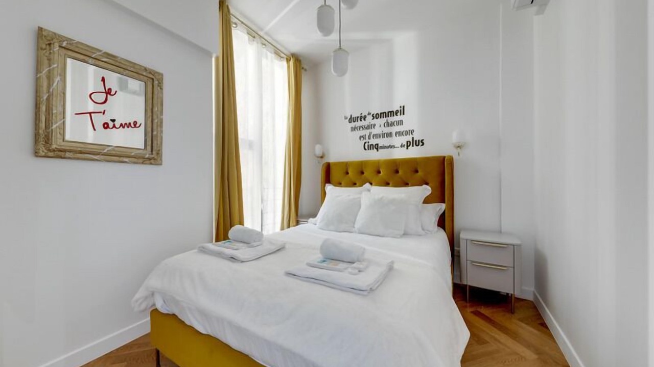 Photo of Bedroom in Marais