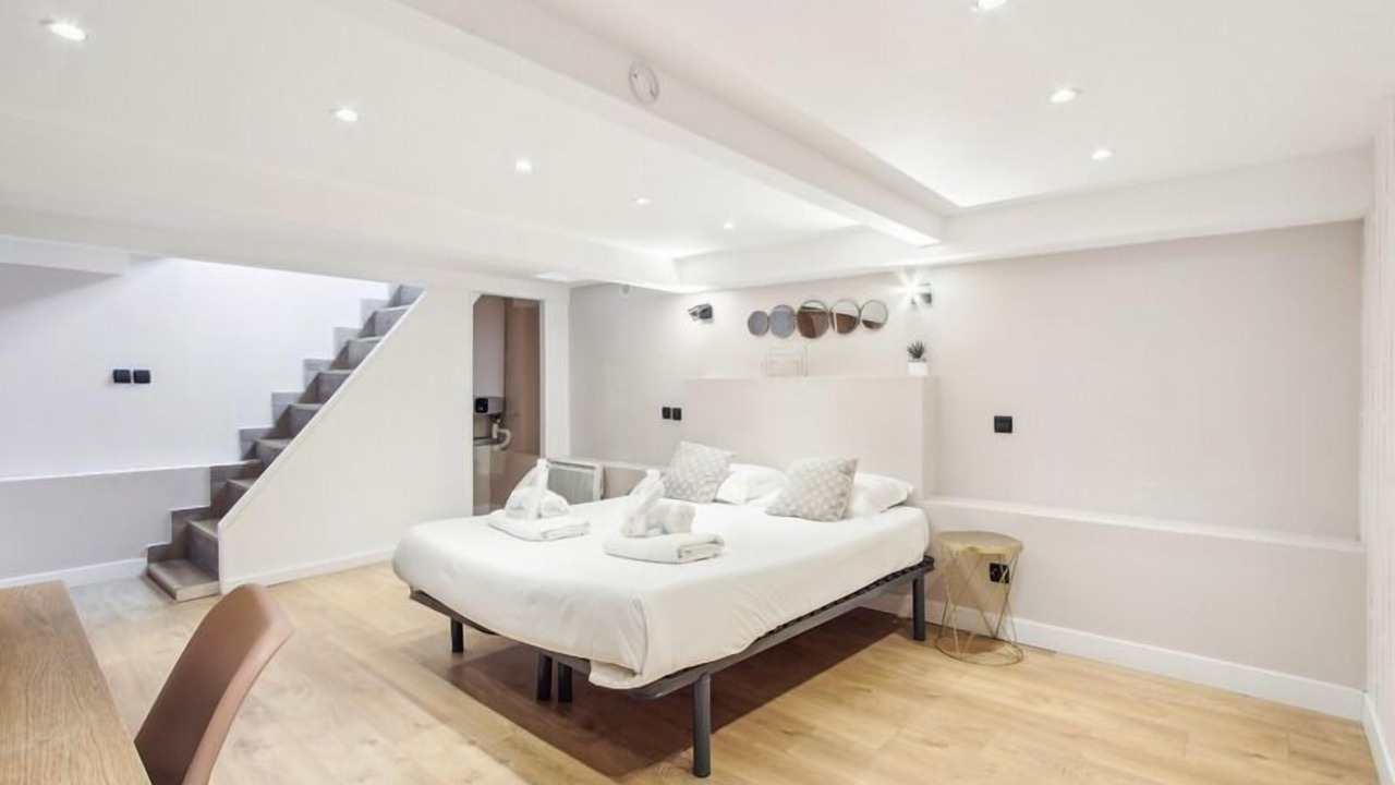 Photo of Bedroom in Combat