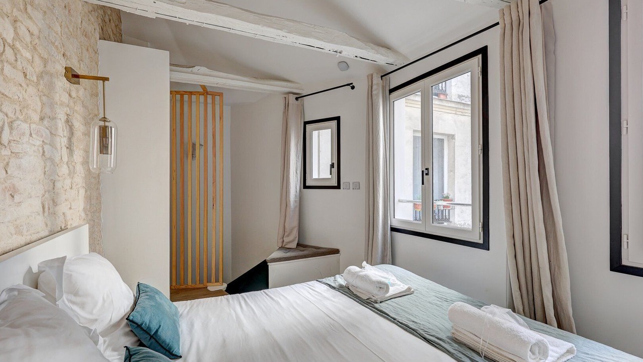 Photo of Bedroom in Quartier du Faubourg-Montmartre