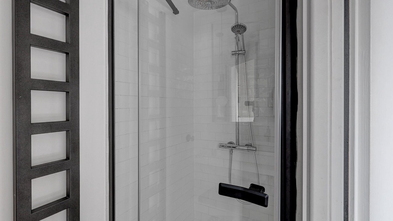 Photo of Bathroom in Quartier du Faubourg-Montmartre