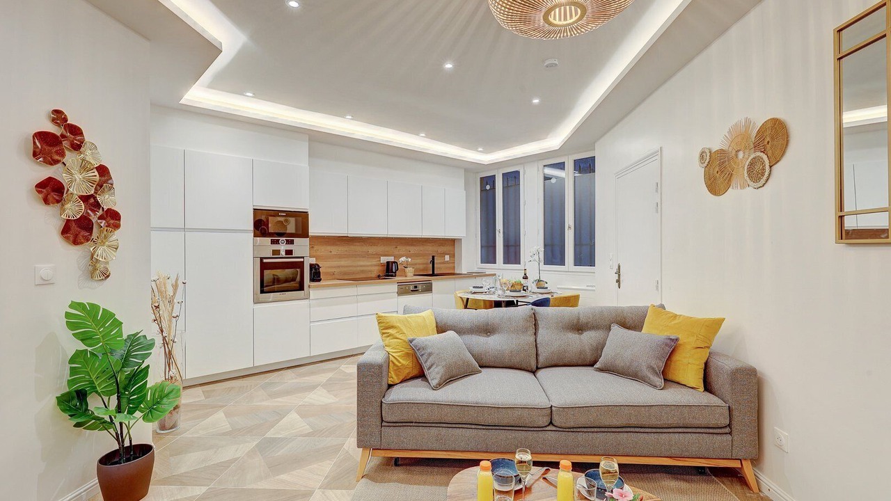 Photo of Livingroom in Porte-Saint-Martin