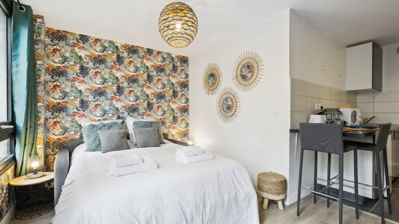 Photo of Bedroom in Quartier de Becon