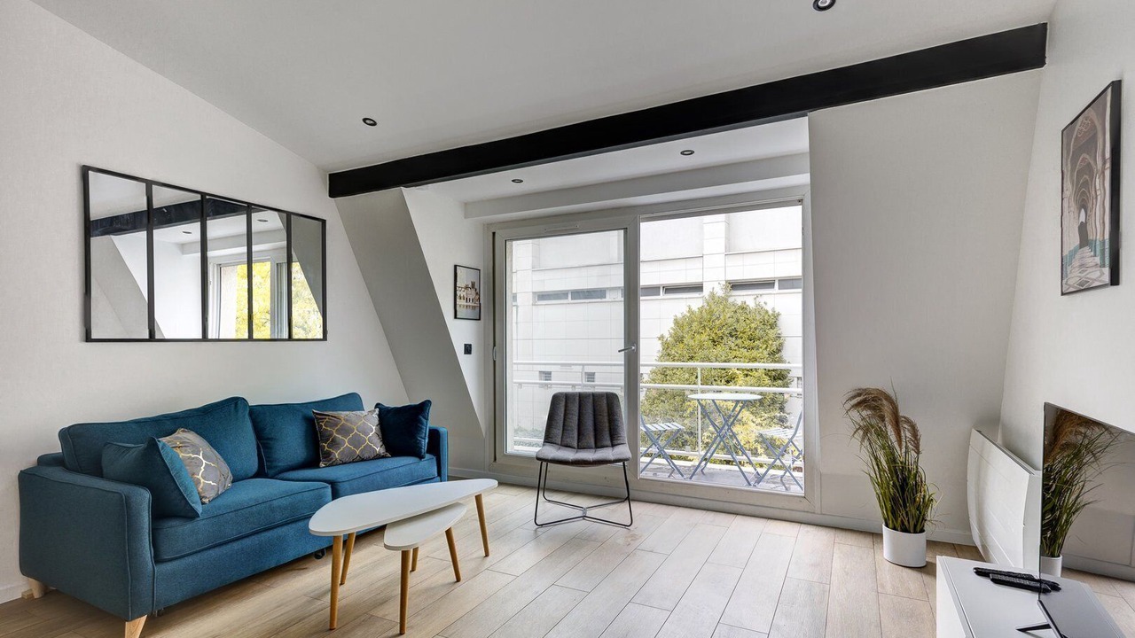Photo of Livingroom in Suresnes