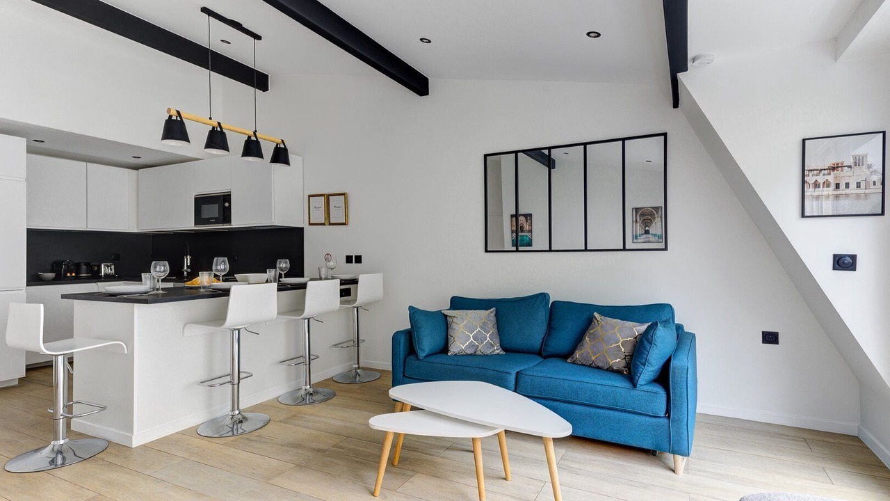 Photo of Livingroom in Suresnes