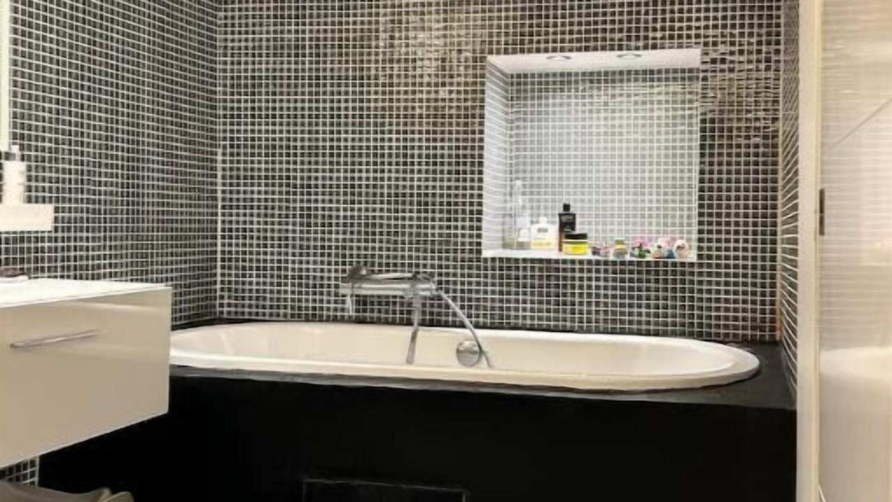 Photo of Bathroom in Quartier de la Chapelle