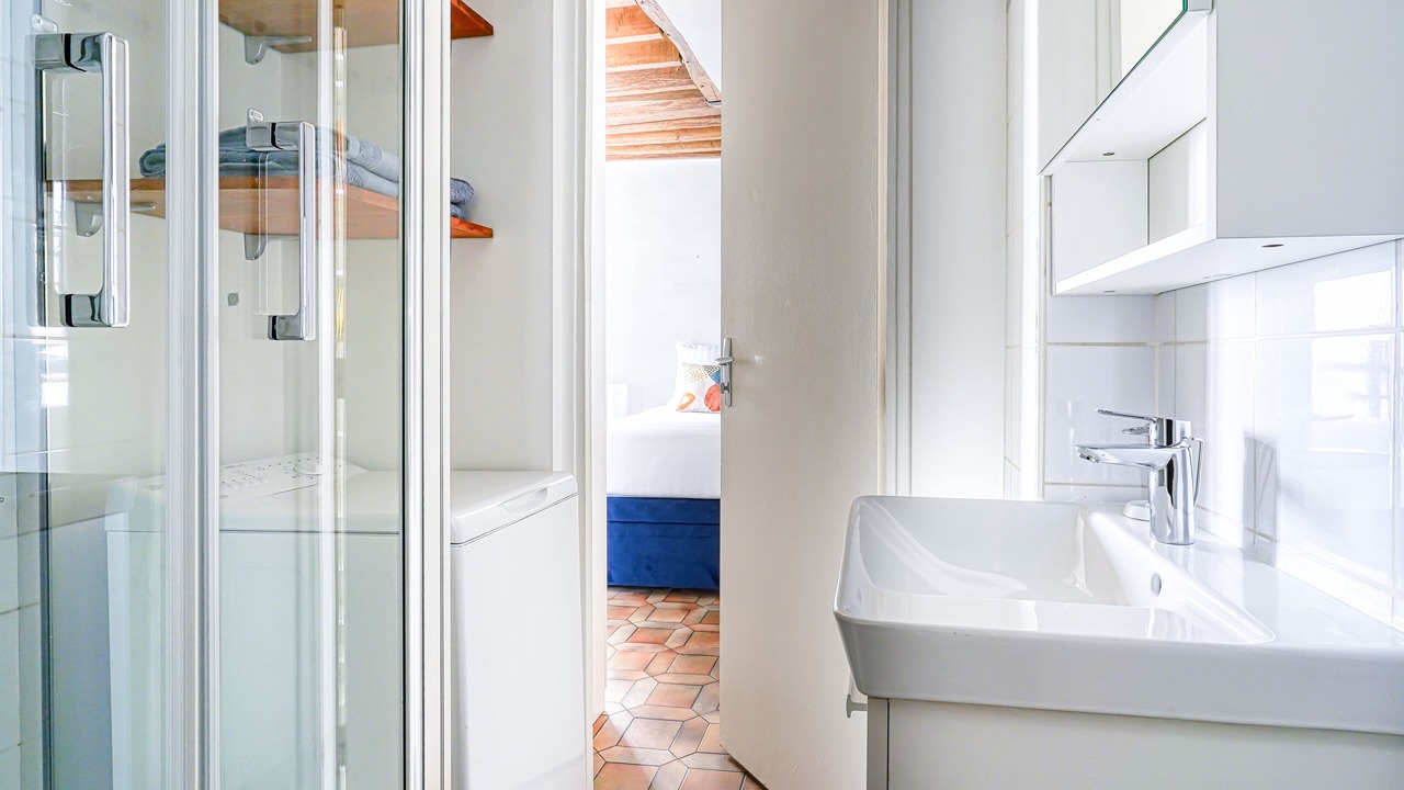 Photo of Bathroom in Saint-Victor