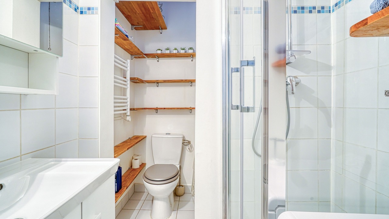 Photo of Bathroom in Saint-Victor