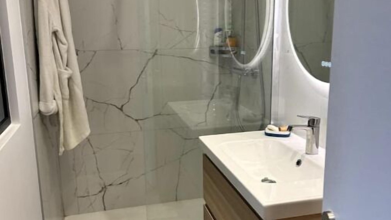 Photo of Bathroom in Neuilly-sur-Seine