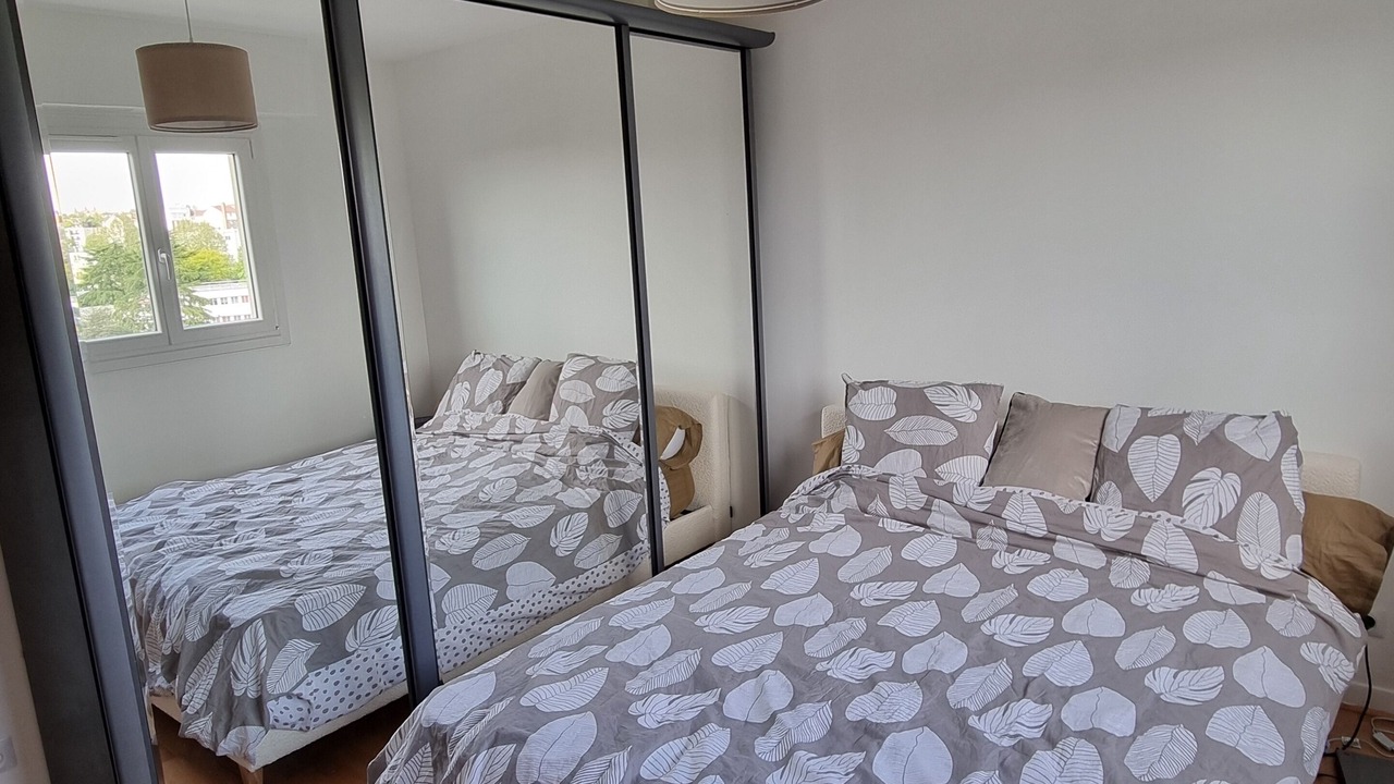 Photo of Bedroom in Rosny-sous-Bois