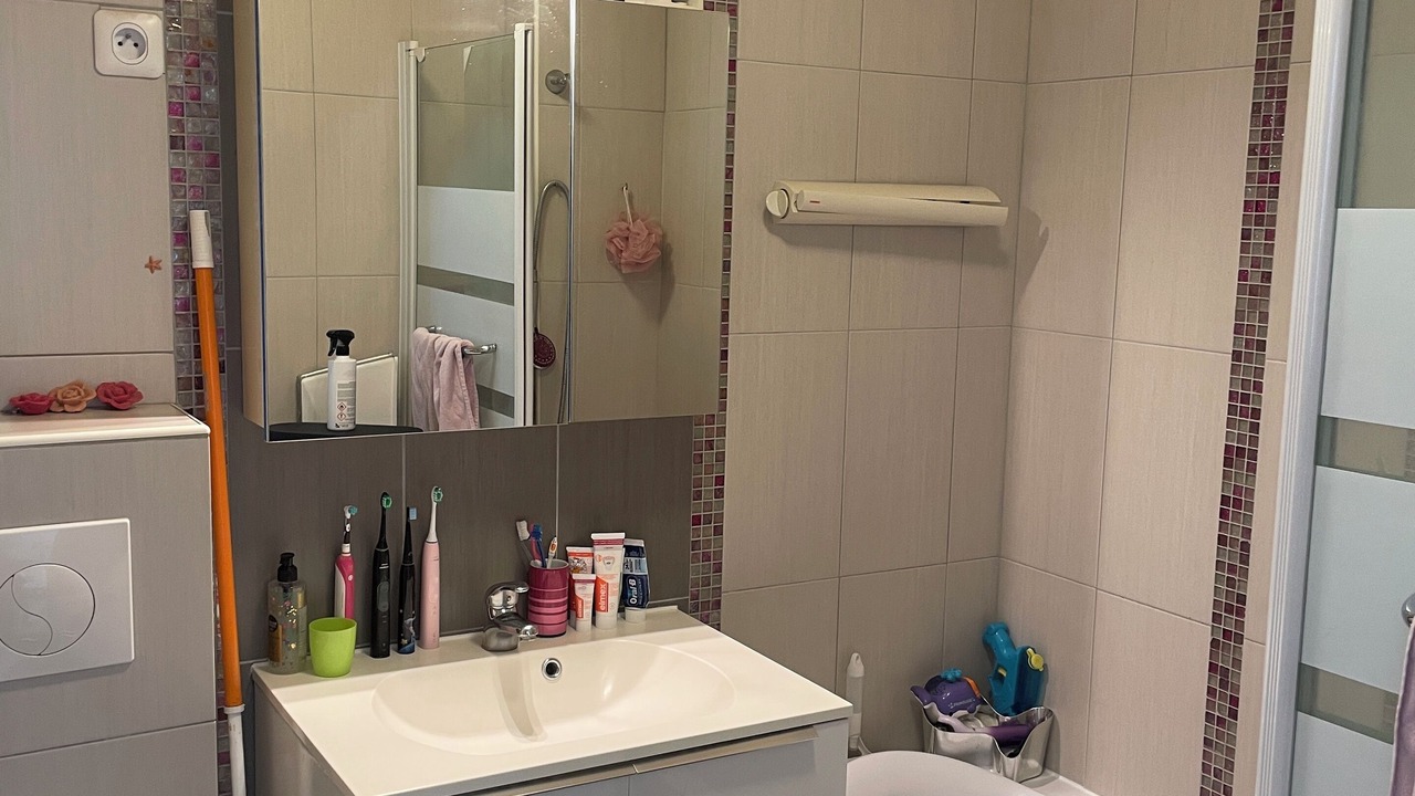 Photo of Bathroom in Gambetta