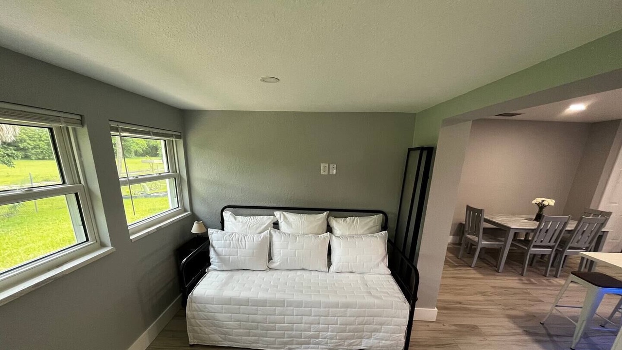 Photo of Bedroom in Pompano Beach