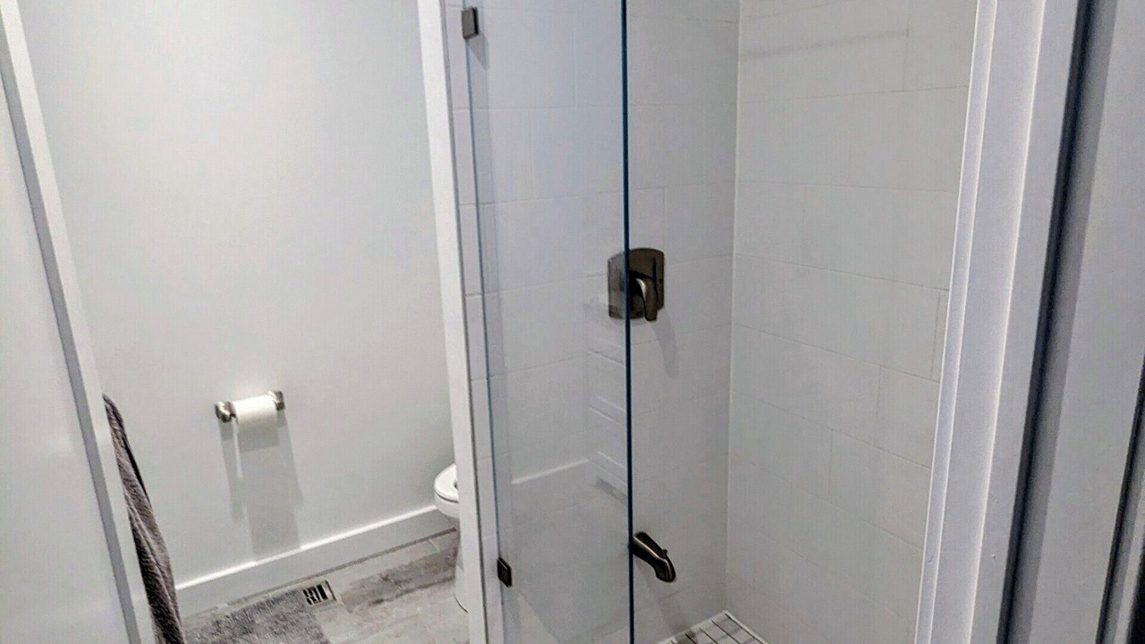 Photo of Bathroom in Carling