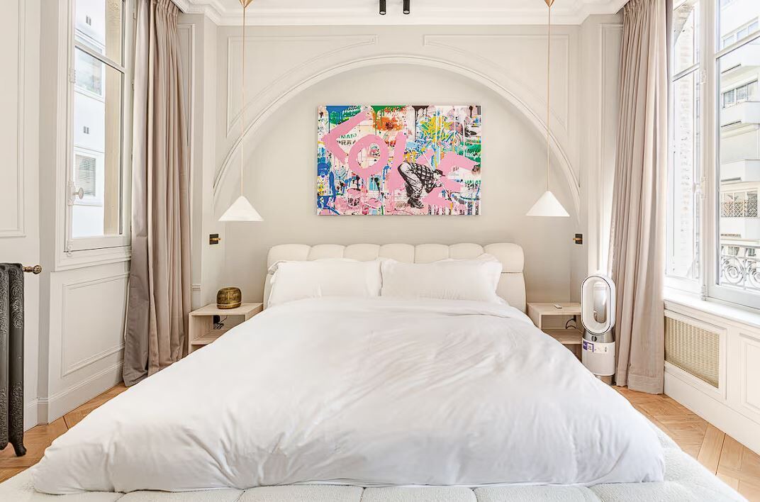 Photo of Bedroom in Champs-Elysees