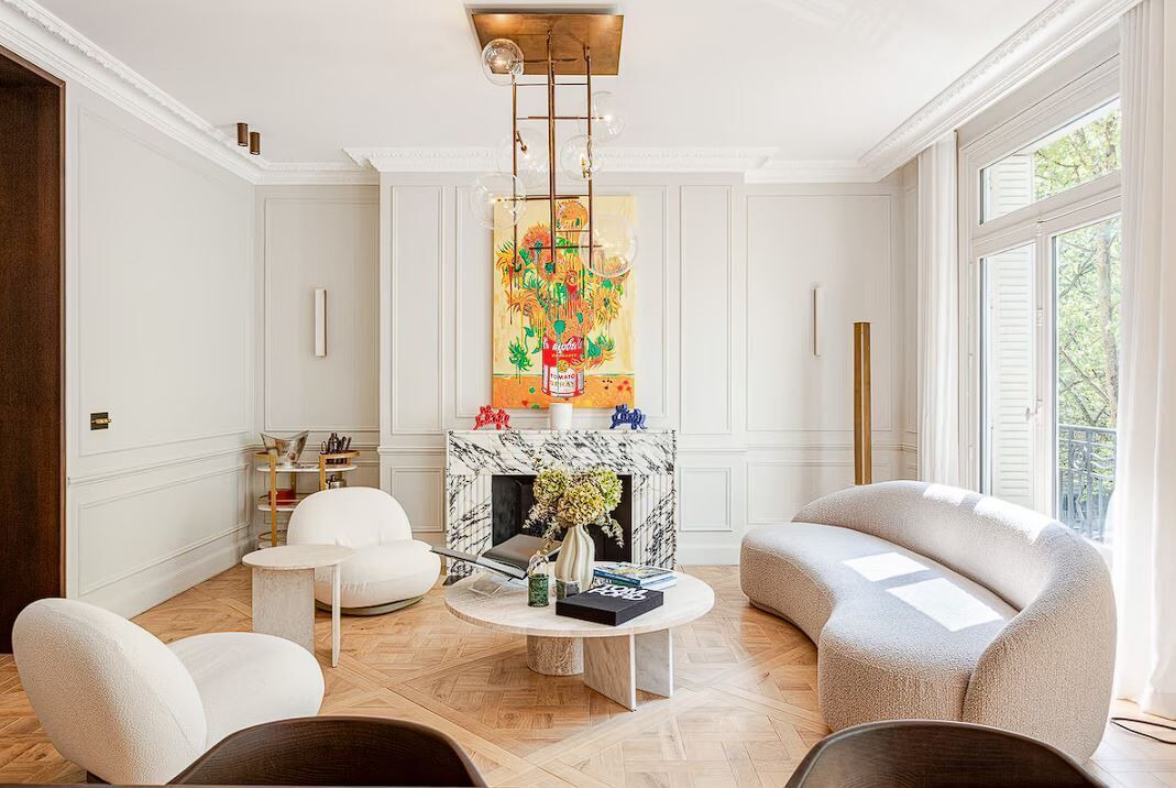 Photo of Livingroom in Champs-Elysees