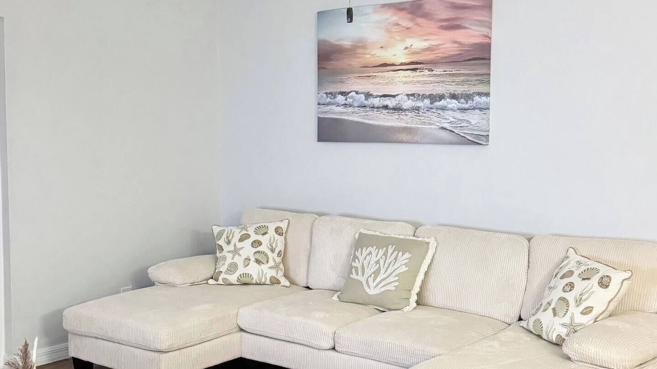 Photo of Livingroom in Mill Run