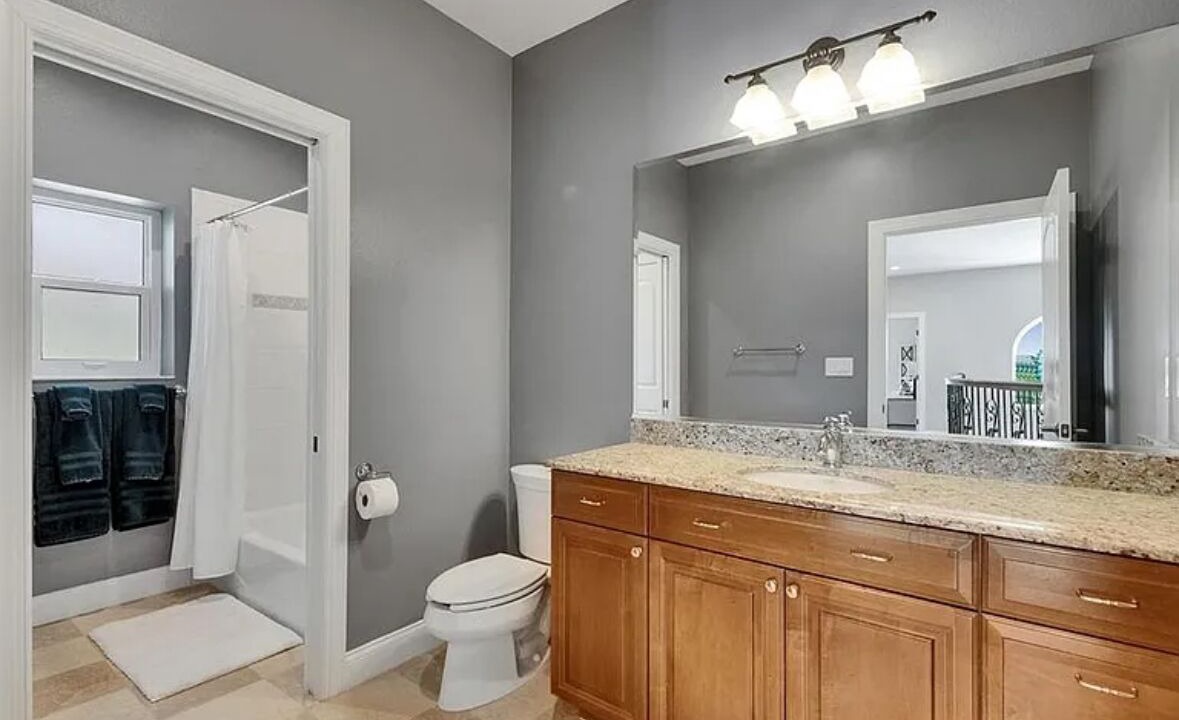 Photo of Bathroom in Balm