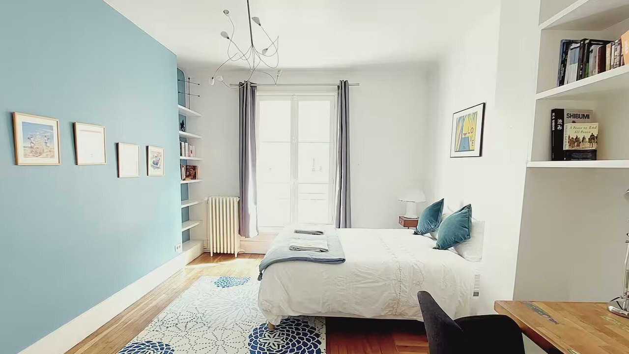 Photo of Bedroom in 15th Arrondissement
