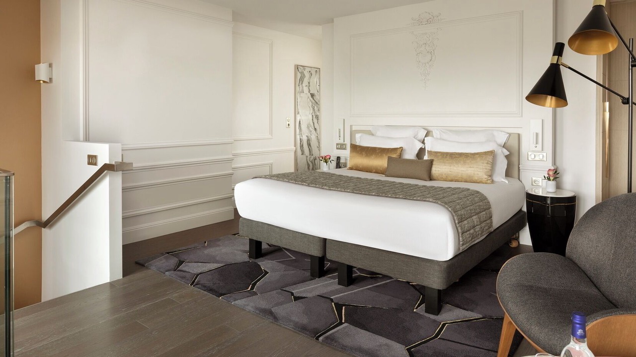 Photo of Bedroom in Champs-Elysees