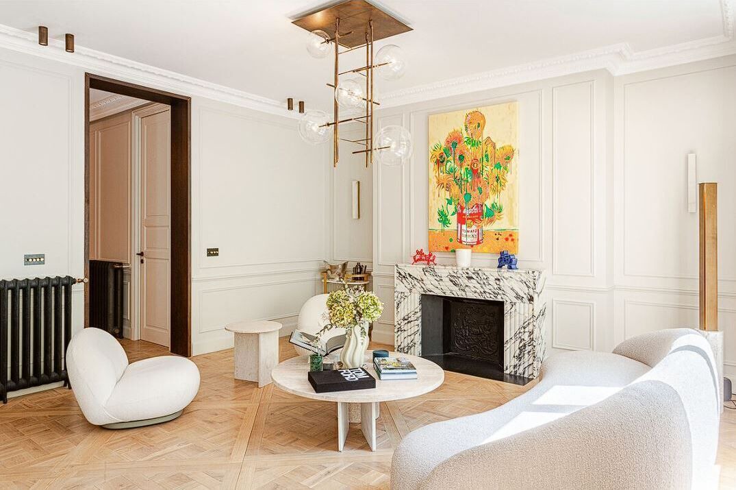 Photo of Livingroom in Champs-Elysees