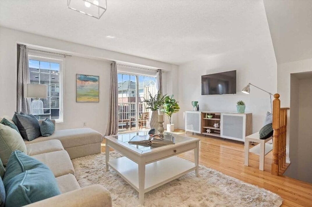 Photo of Livingroom in West Hill