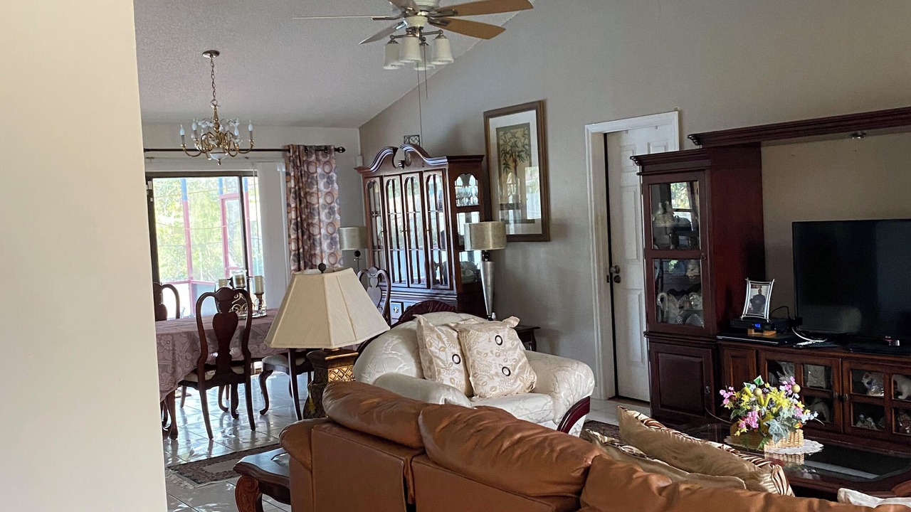 Photo of Livingroom in Poinciana