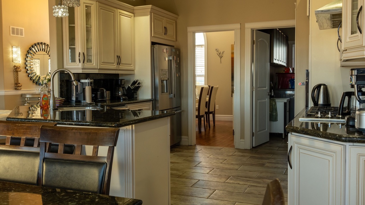 Photo of Kitchen in Carrying Place