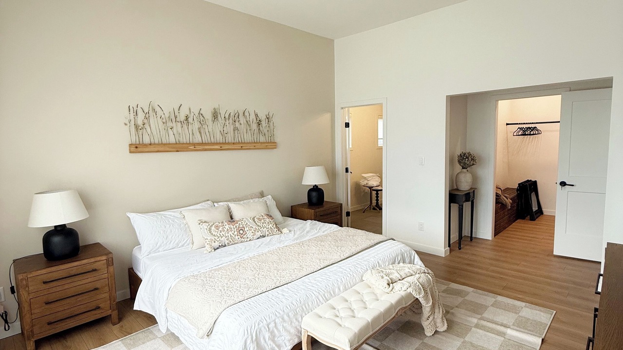 Photo of Bedroom in Greater Napanee