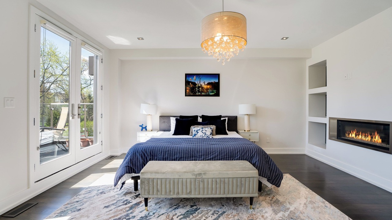Photo of Bedroom in Lakeview