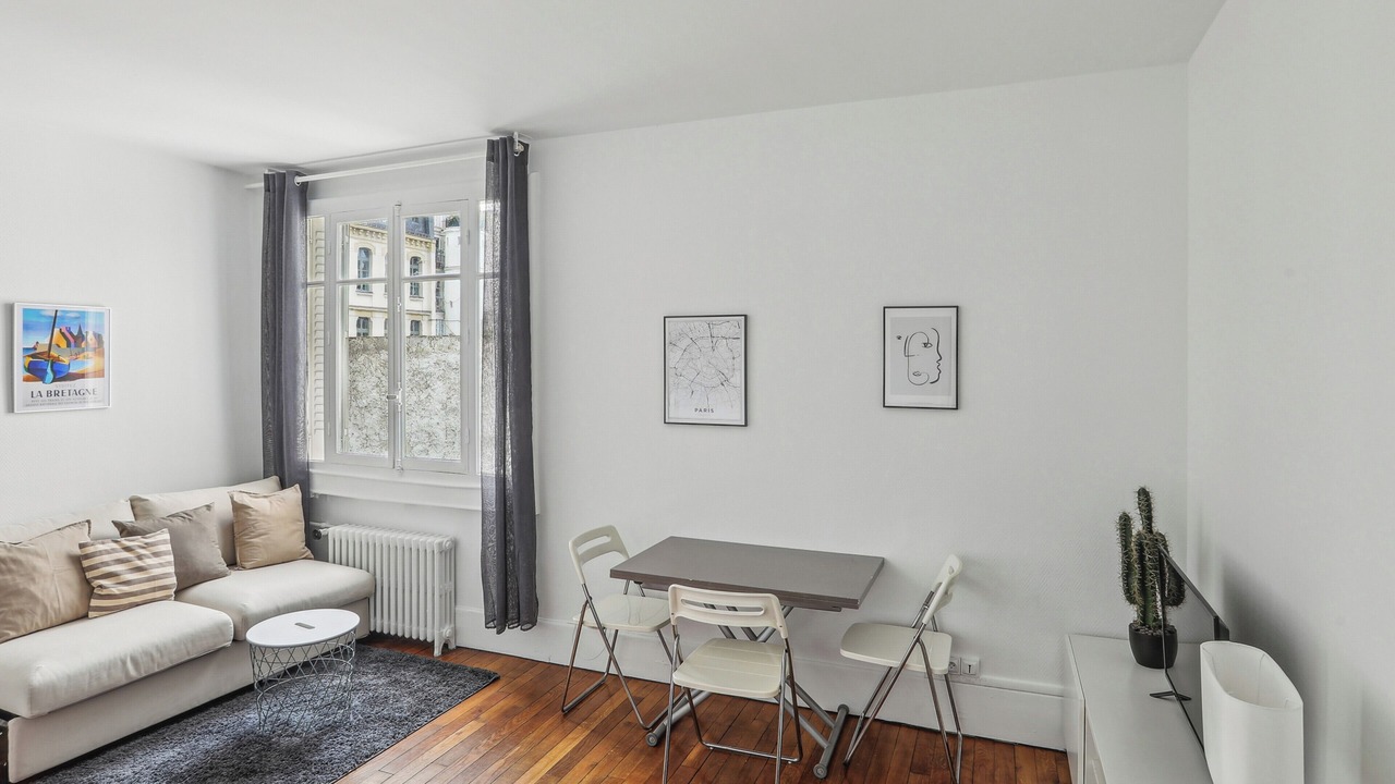 Photo of Livingroom in Quartier de l'Ecole-Militaire
