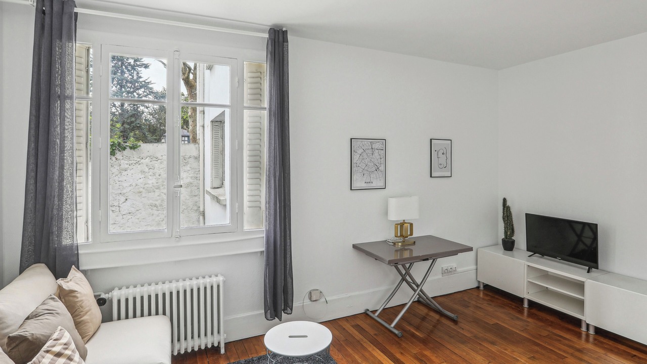 Photo of Livingroom in Quartier de l'Ecole-Militaire