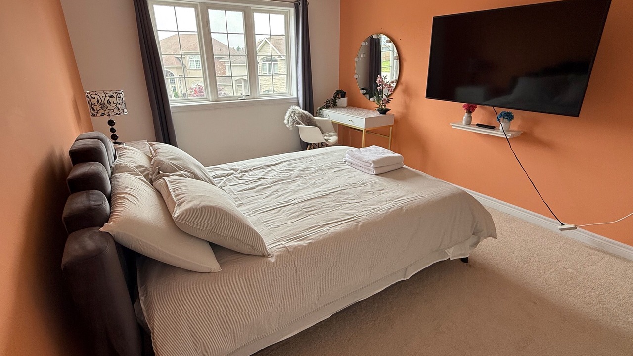 Photo of Bedroom in Hamilton