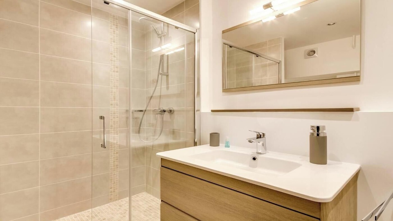 Photo of Bathroom in Sorbonne