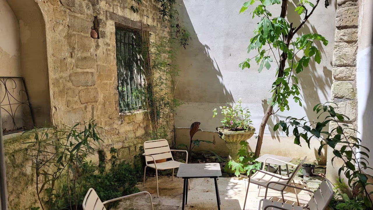 Photo of Patio Balcony in Saint-Victor