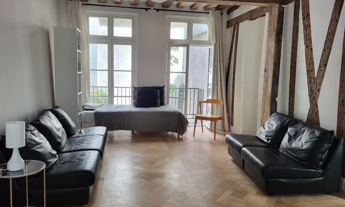 Photo of Livingroom in Saint-Victor