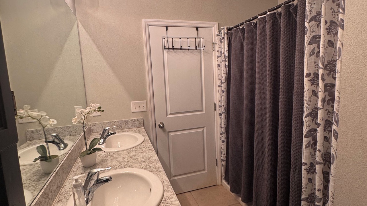 Photo of Bathroom in Balm