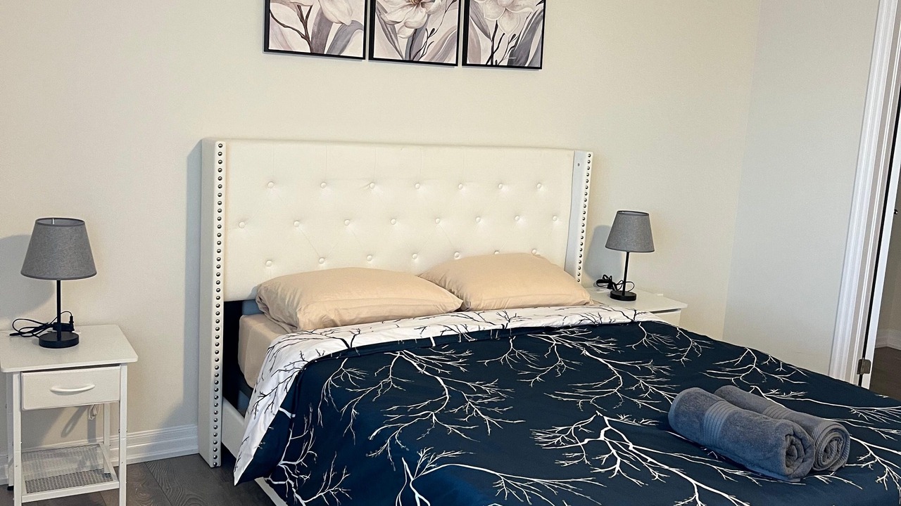 Photo of Bedroom in Stayner