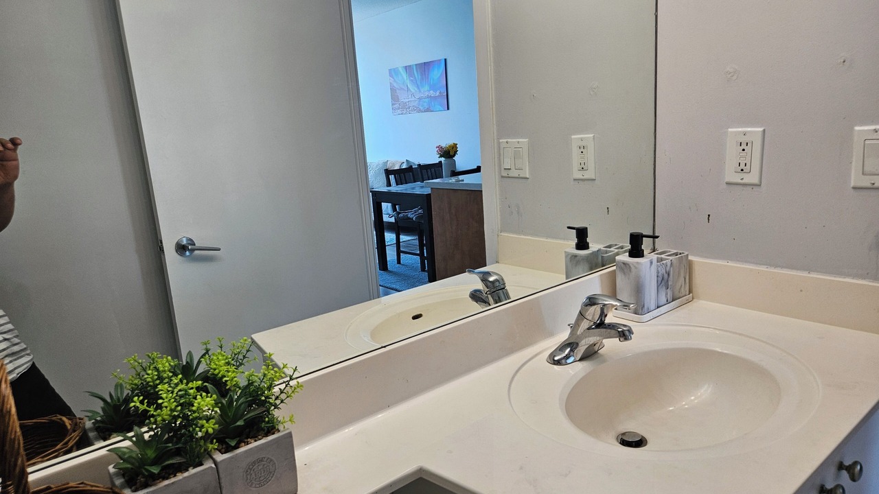 Photo of Bathroom in Fort York